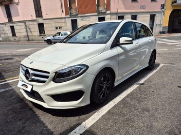 Mercedes B 200 d Automatic PACK AMG