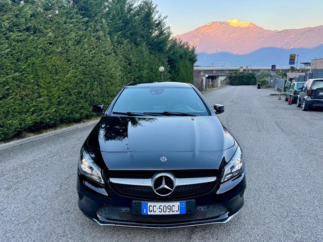 Mercedes-benz CLA 200 SPORT