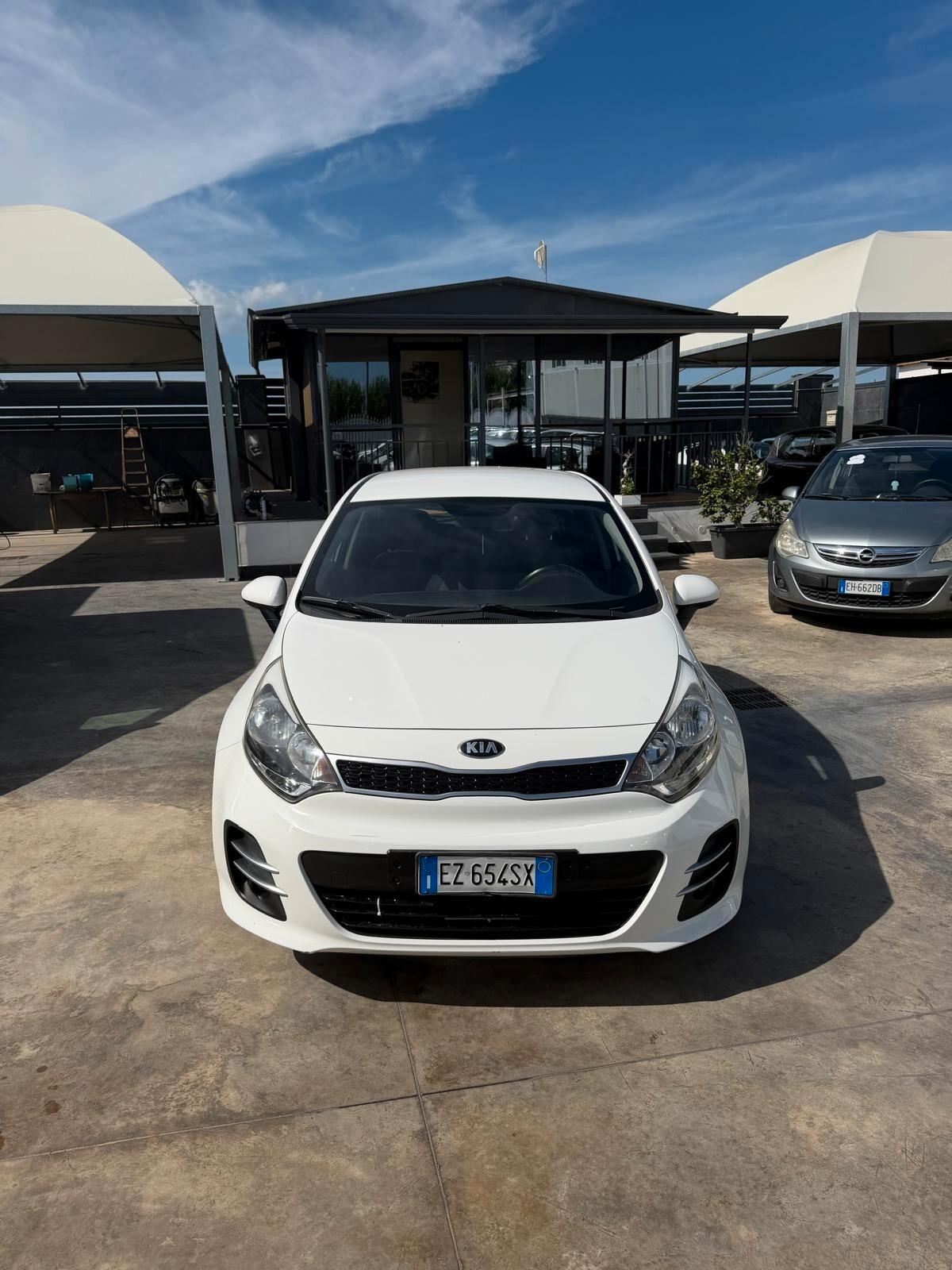 Kia Rio 1.4 CRDi 5p. Cool