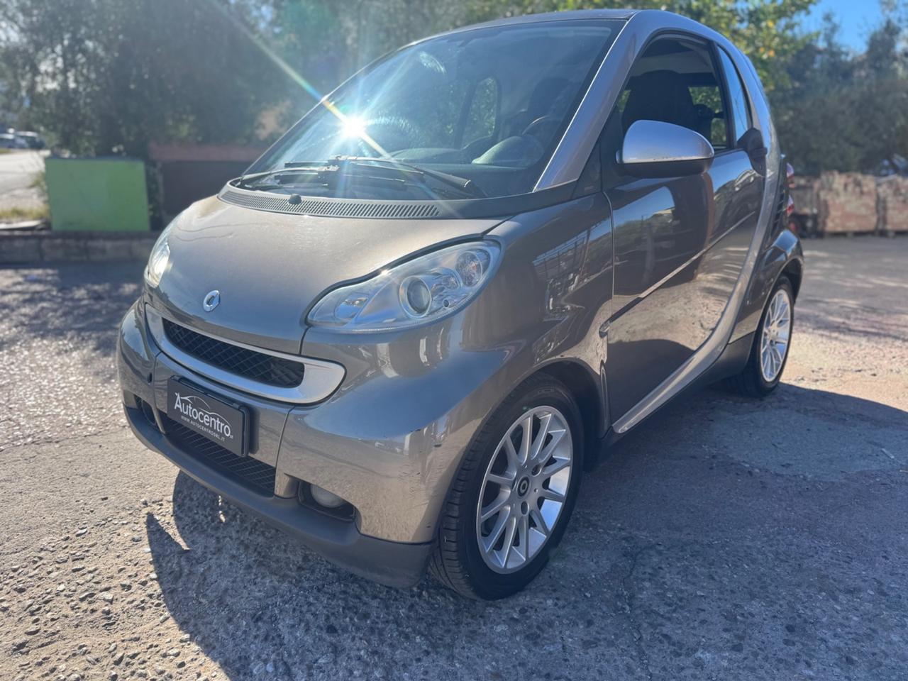 Smart ForTwo 1000 52 kW coupé pure