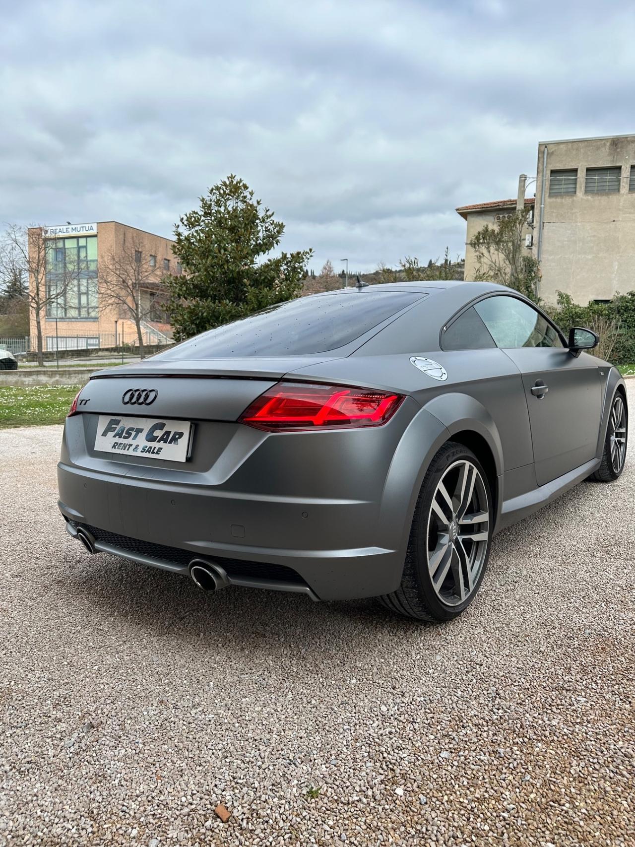 Audi TT Coupé 2.0 TDI ultra S line