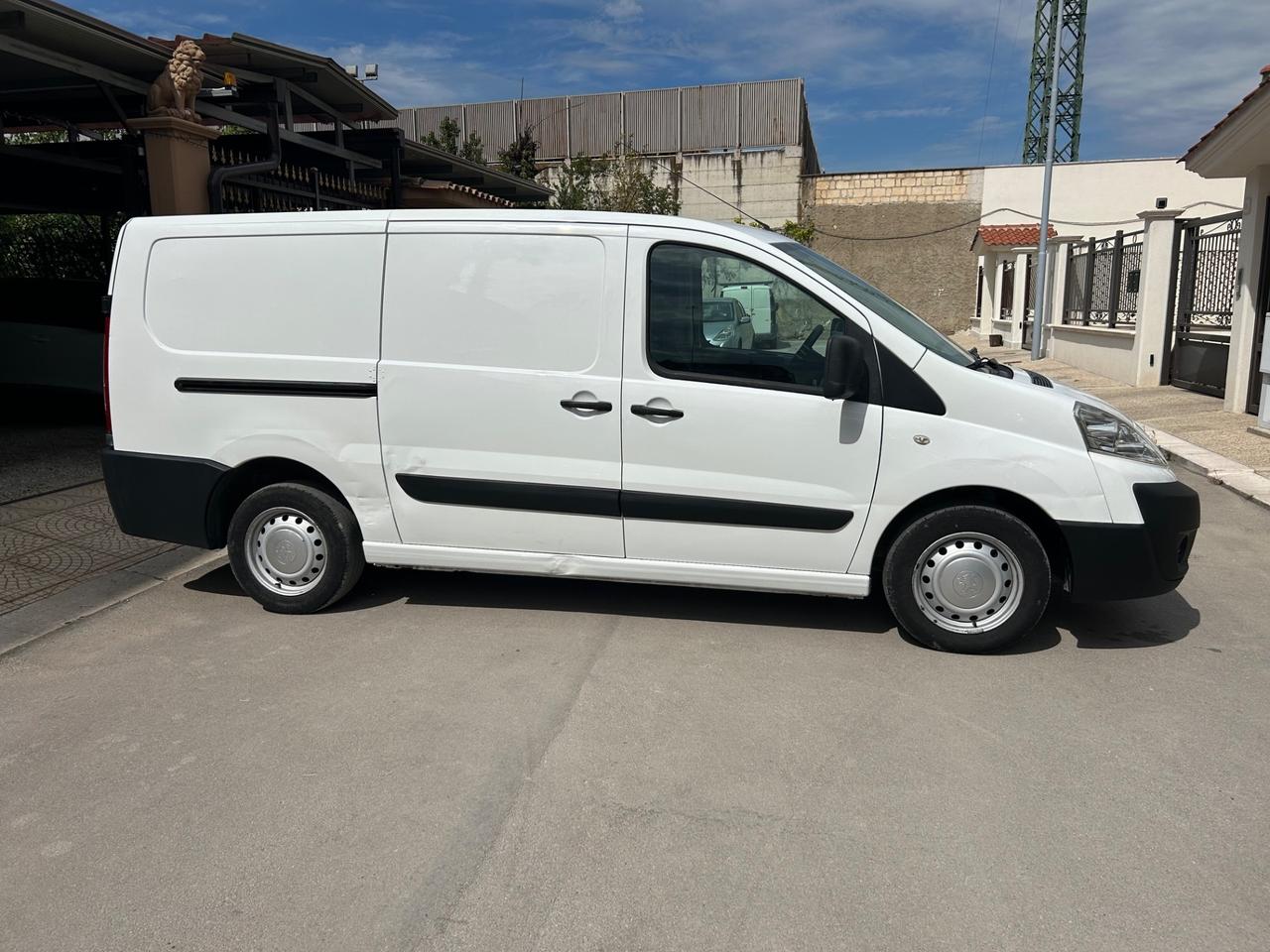 Peugeot Expert 2.0 HDi 125CV FAP PL-TA 12Q Furgone