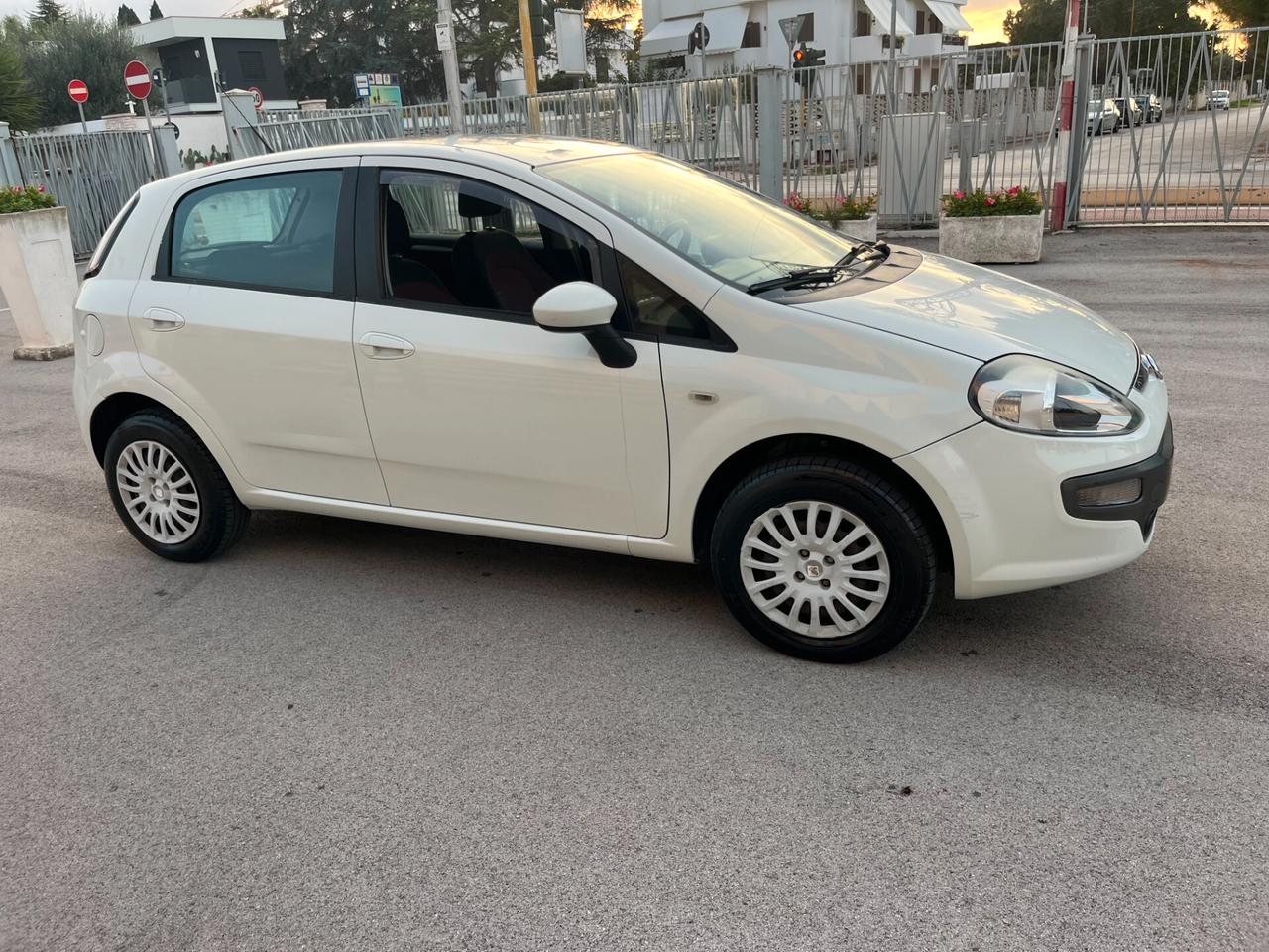 Fiat Punto Evo 1.4 5 porte Dynamic Natural Power