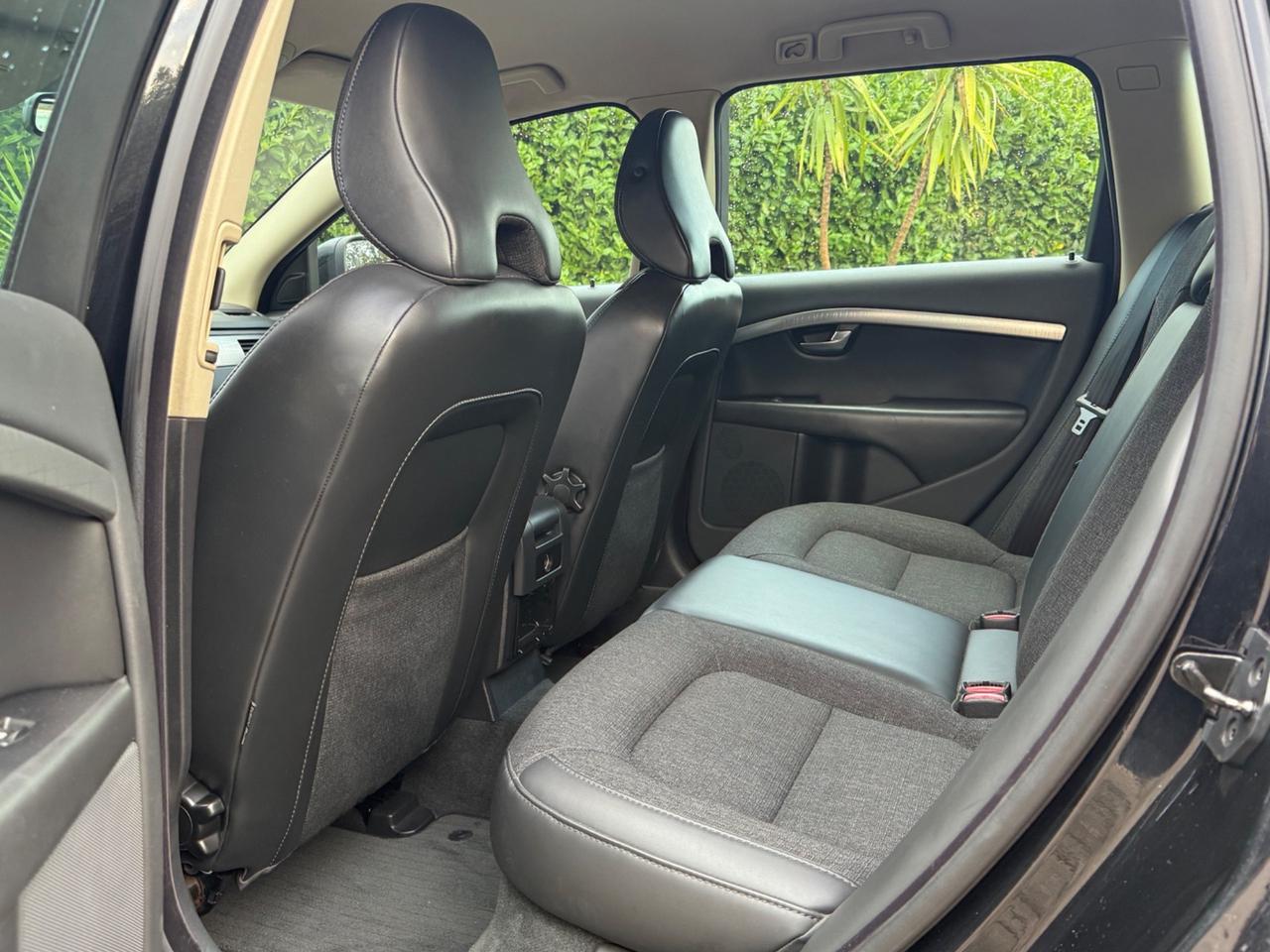 Volvo XC 70 D5 4X4 Summum 2.4D 185CV