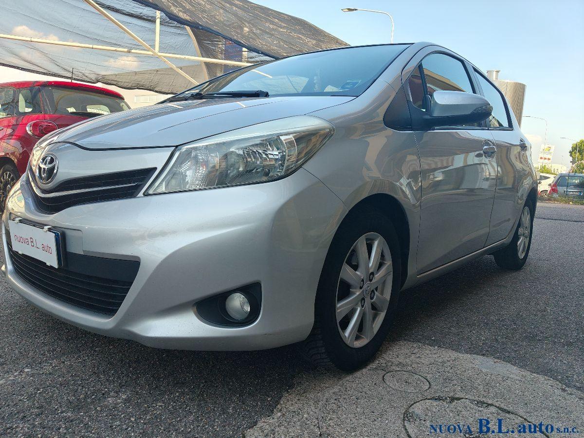 TOYOTA - Yaris 5p 1.4 d-4d Active