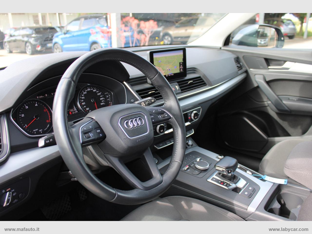 AUDI Q5 35 TDI S tronic Business