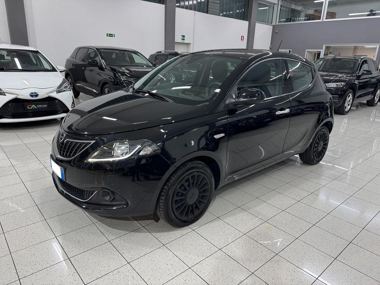 Ypsilon 1.0 Hybrid Silver BELLA PRONTA CONSEGNA