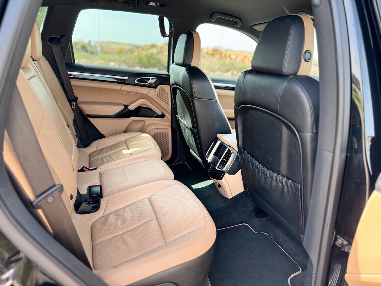 Porsche Cayenne 3.0 Diesel 250CV Platinum Edition