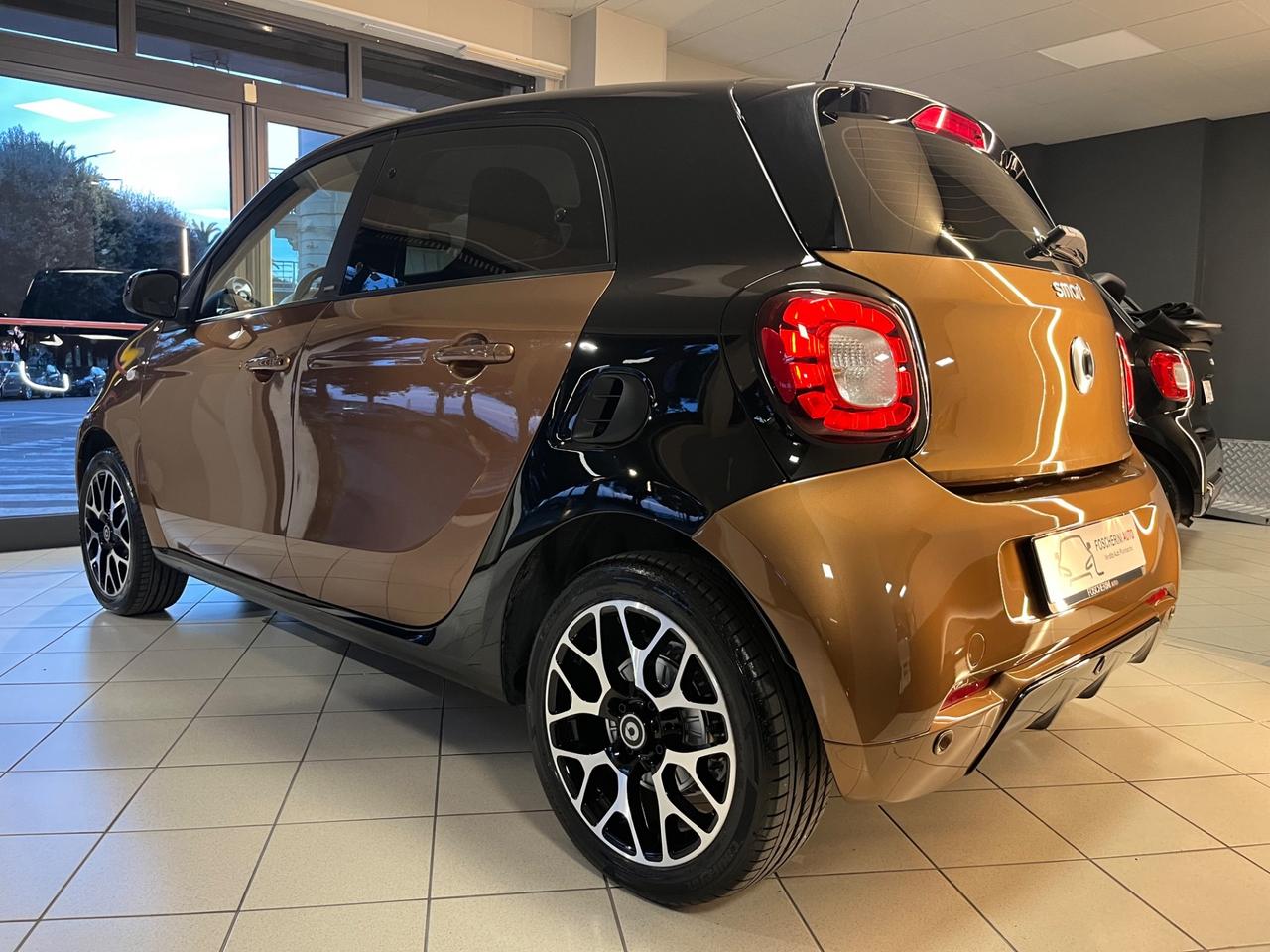 Smart ForFour 90 0.9 Turbo All. Brabus