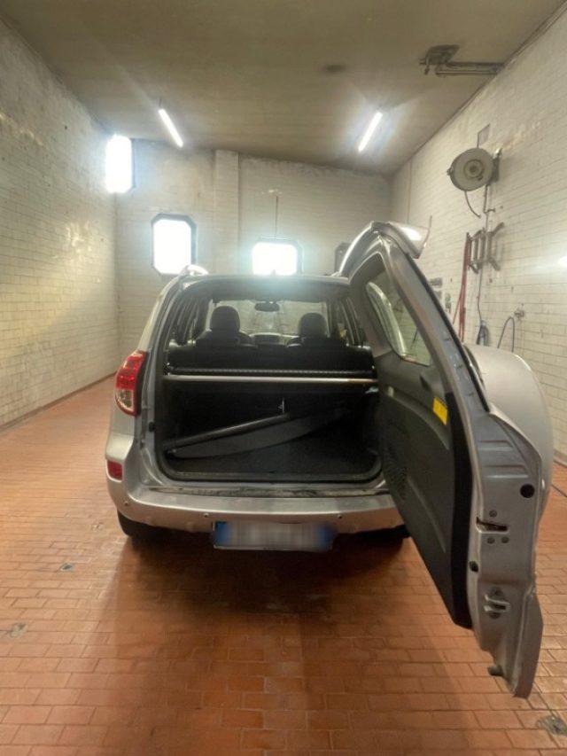 TOYOTA RAV 4 MY23 RAV4 2.2 D-4D 136 CV DPF Luxury