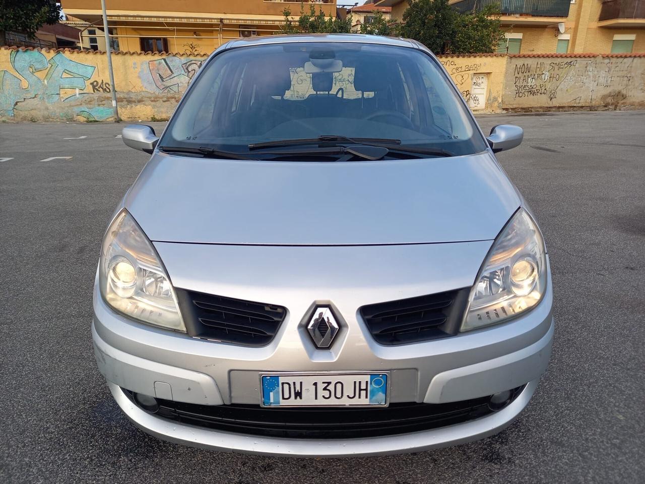 Renault Grand Scenic 1.9 dCi 130cv 7 Posti