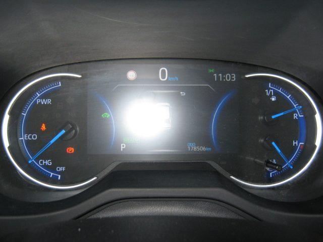 TOYOTA RAV 4 MY23 RAV4 2.5 HV (218CV) E-CVT 2WD Dynamic