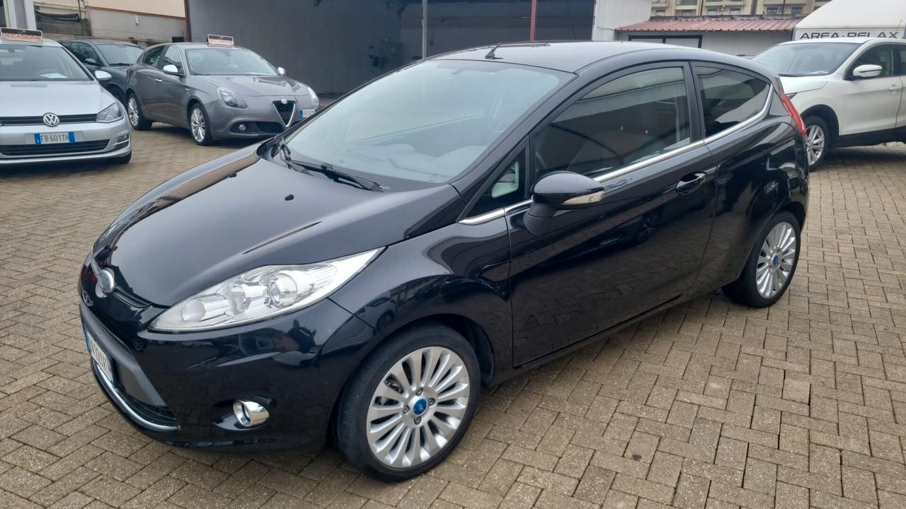 Ford Fiesta 1.4 TDCi 68CV 3 porte Titanium