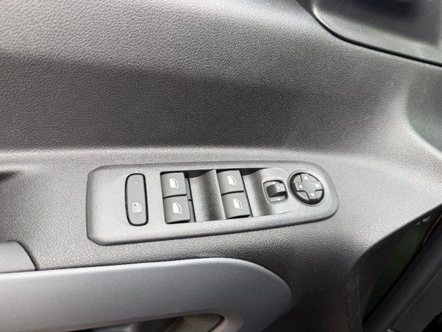 FIAT Qubo L 7 POSTI 1.5 D 130CV LA PRIMA AT8 AUTOMATICO