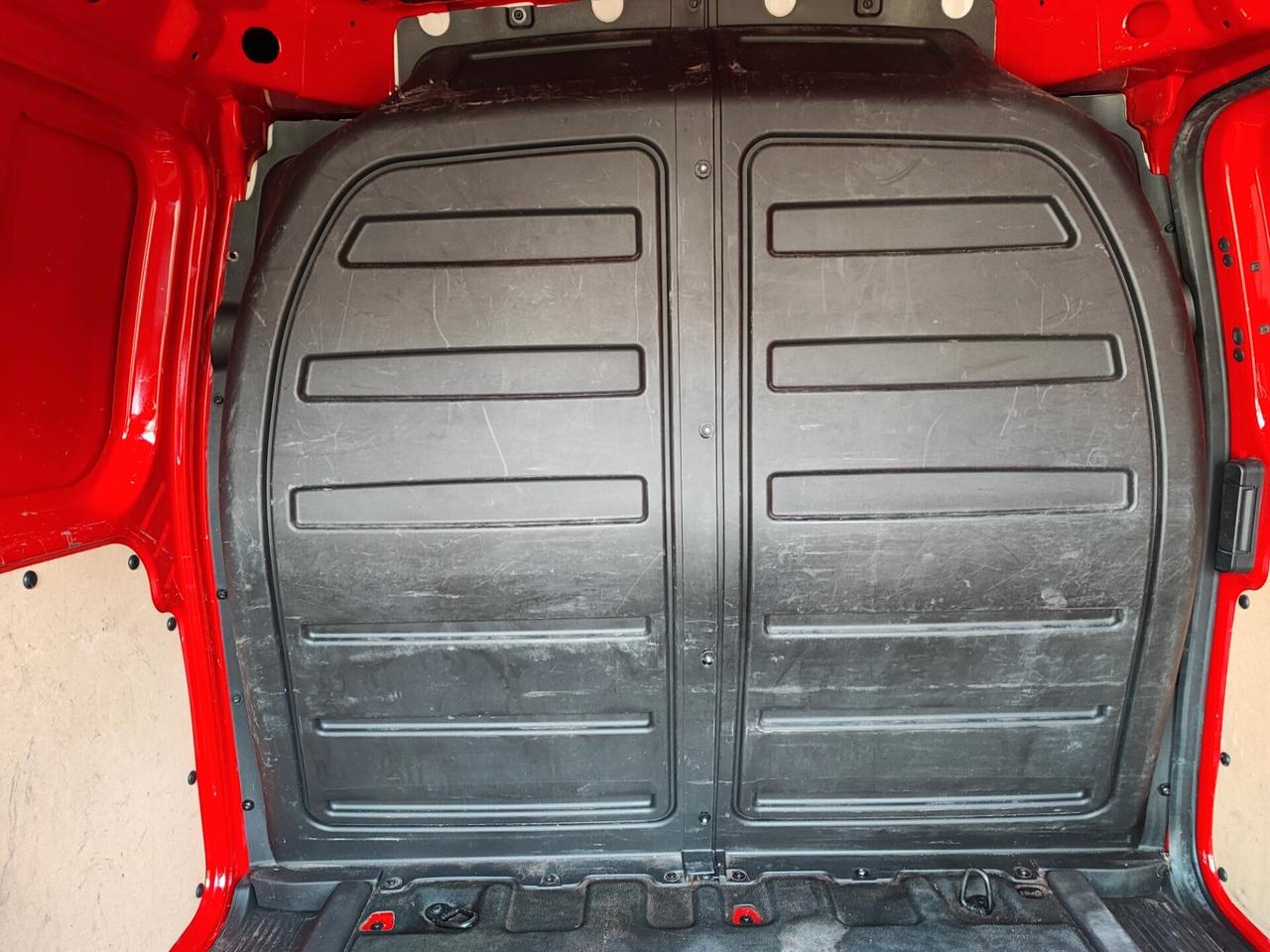 Ford Courier Euro 6B Tdci