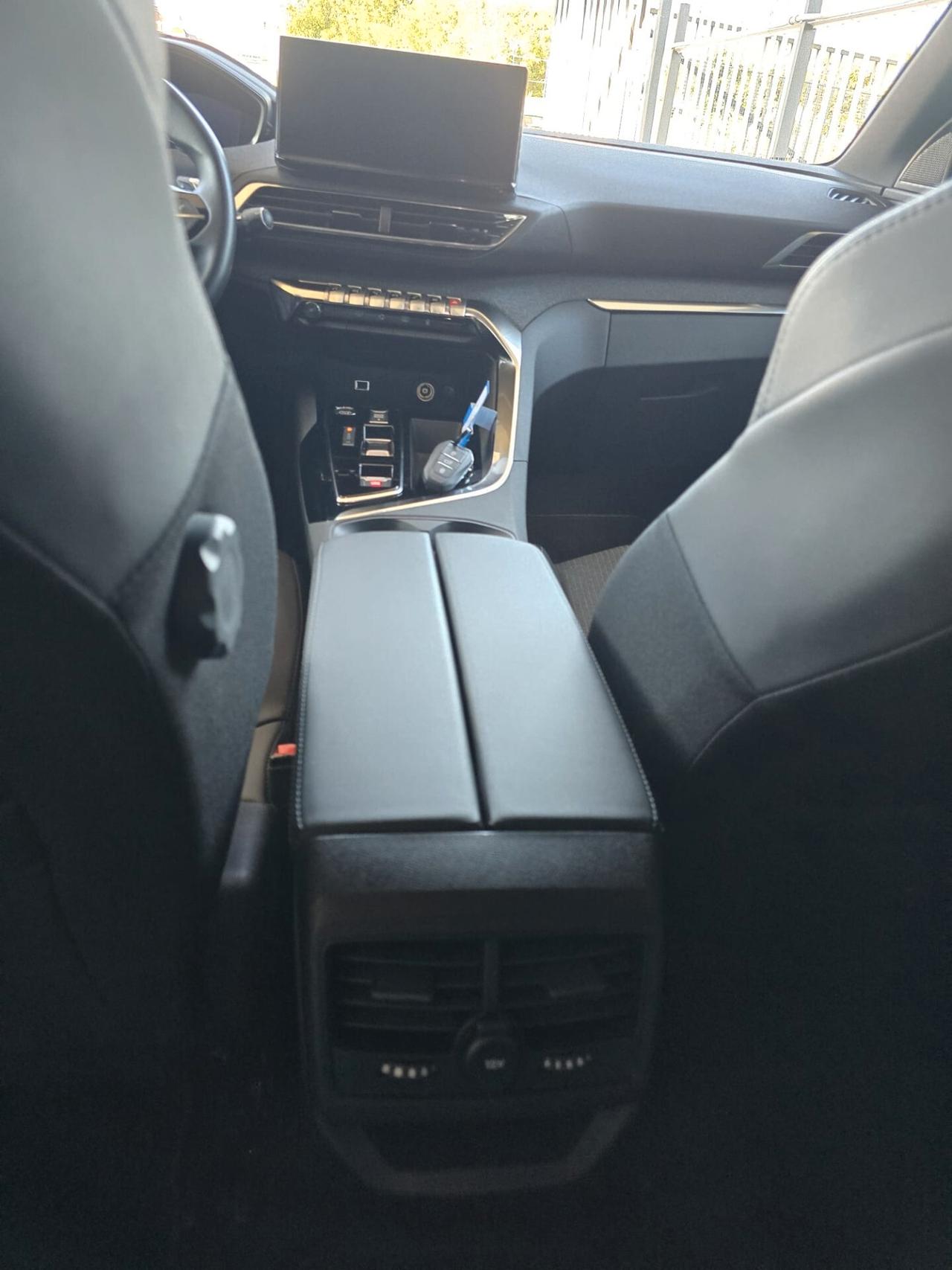 Peugeot 3008 BlueHDi 130 S&S EAT8 GT
