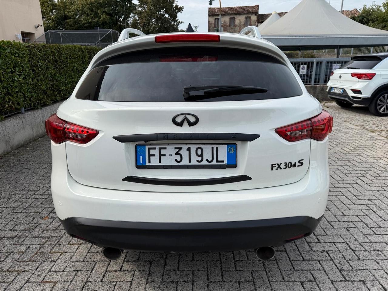 Infiniti FX Q70 30d S Premium