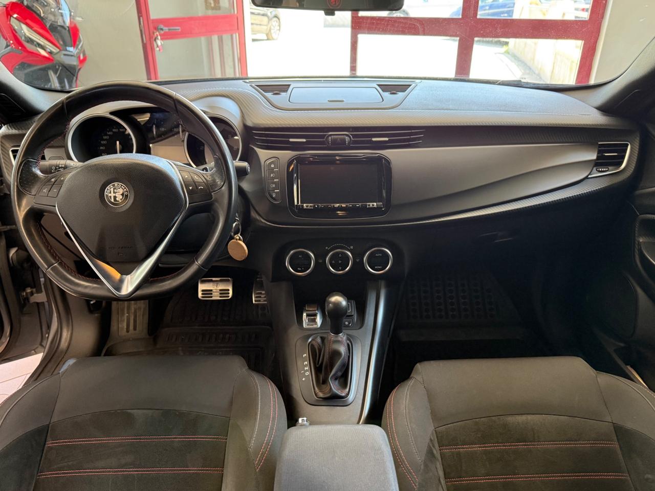 Alfa Romeo Giulietta 1.6 JTDm TCT 120 CV Sportiva
