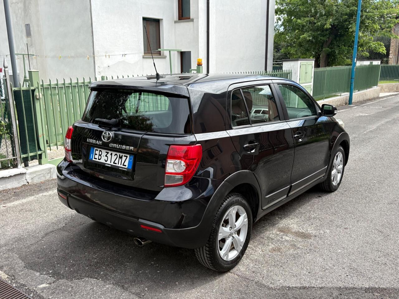 Toyota Urban Cruiser 1.4 D-4D AWD Luxury 4x4