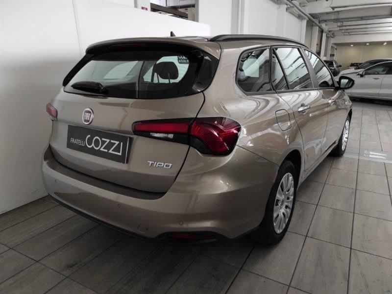 FIAT Tipo (2015) 1.6 Mjt S&S DCT SW Easy