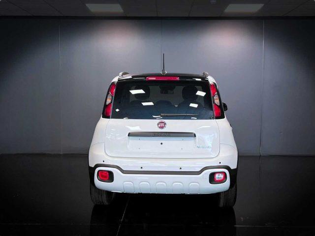 FIAT Panda 1.0 FireFly S&S Hybrid Pandina
