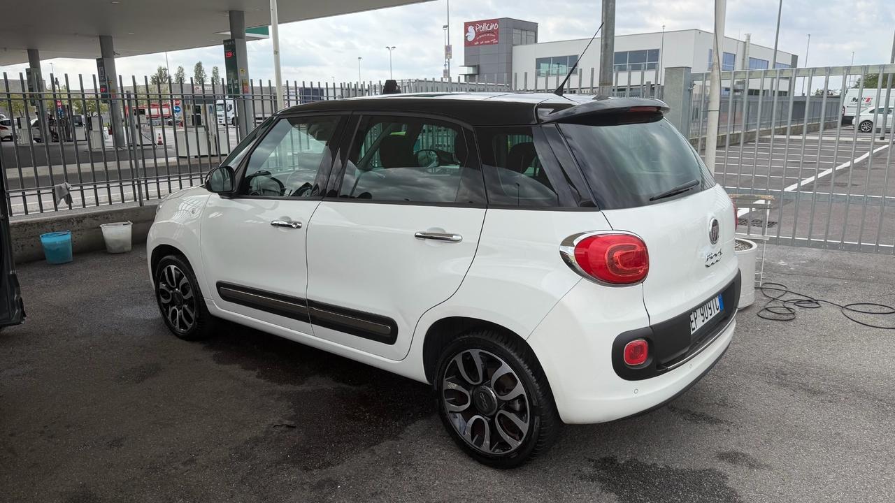 Fiat 500L Living 0.9 TwinAir 105 CV Lounge