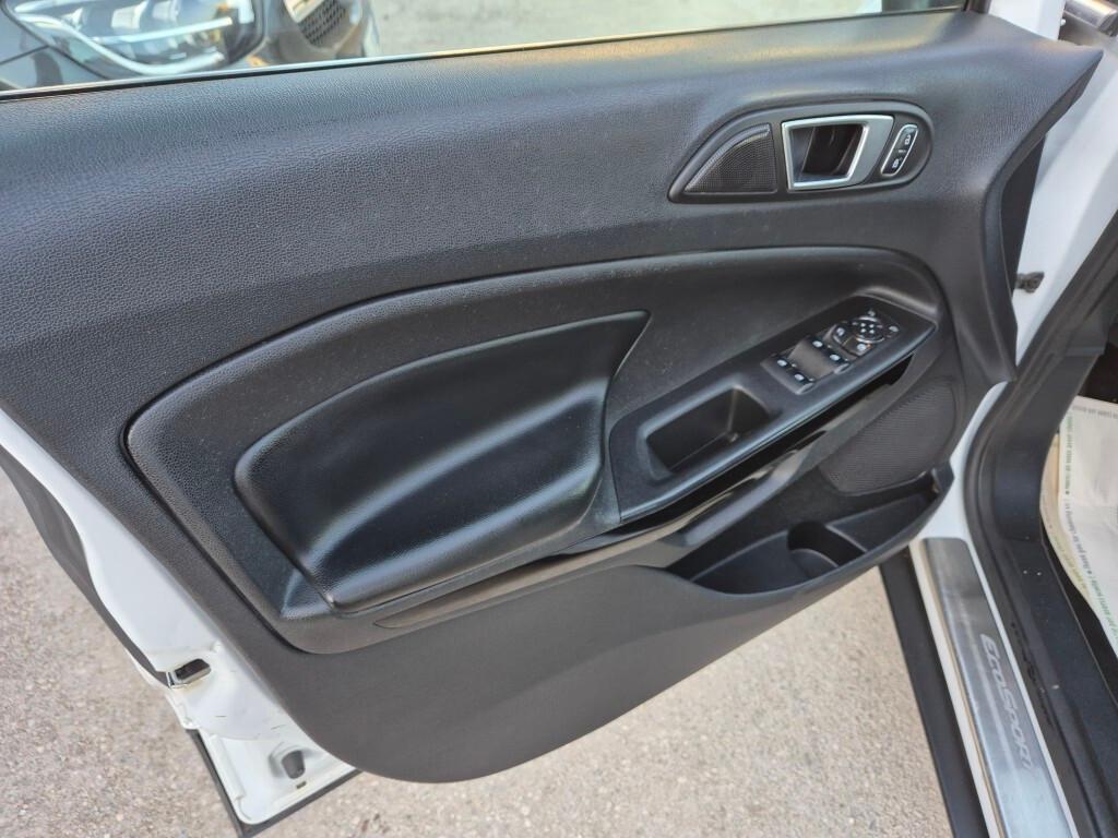 Ford EcoSport 1.5 TDCi 100CV Titanium