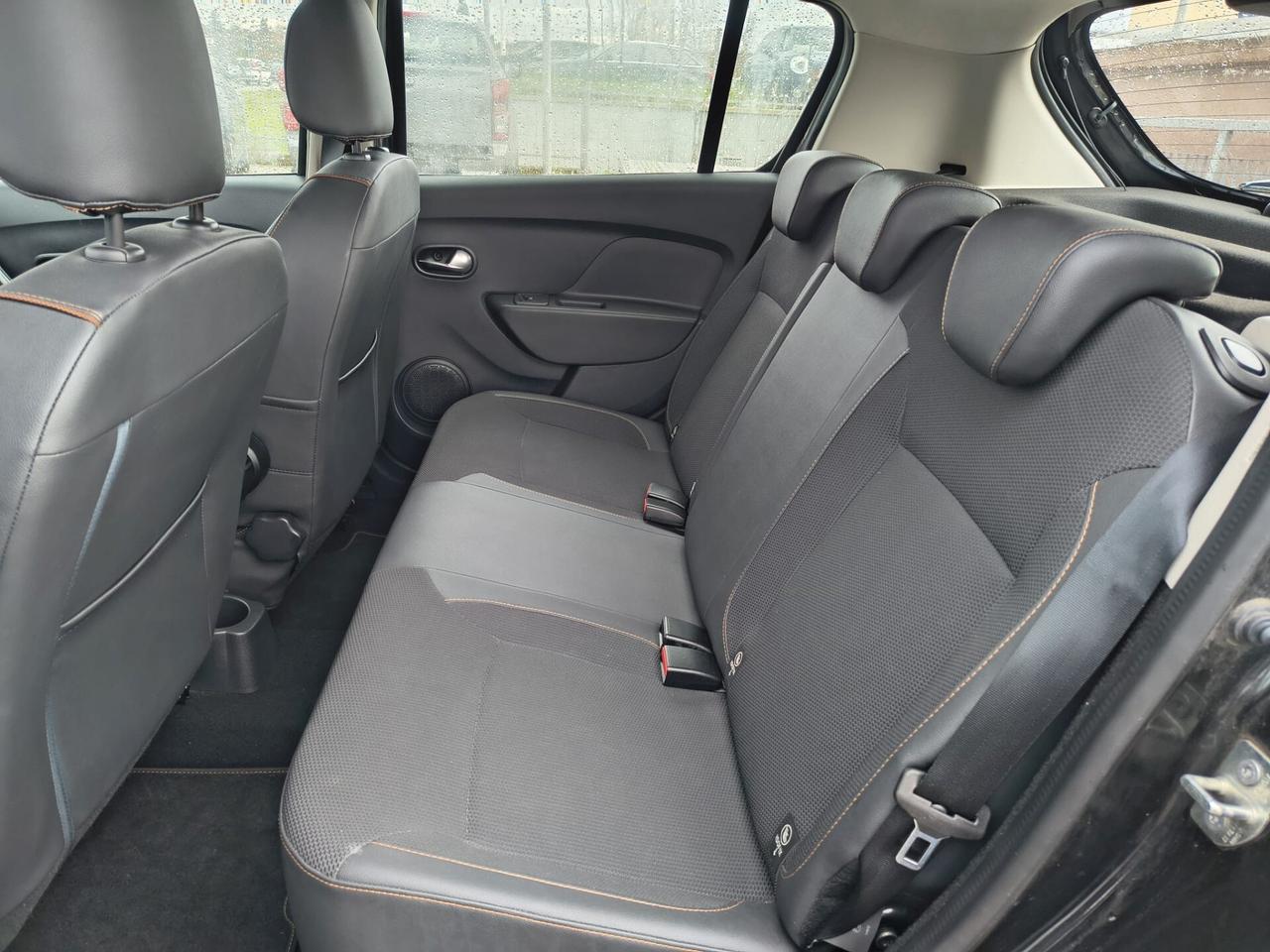 Dacia Sandero 1.5 dCi/DIESEL 90CV Serie Speciale Brave