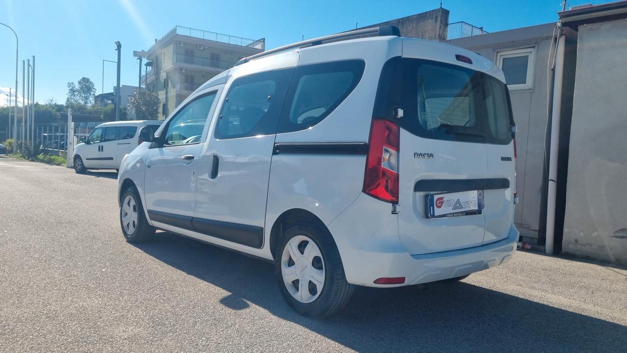 Dacia Dokker 1.6 8V 100CV Start&Stop GPL Lauréate