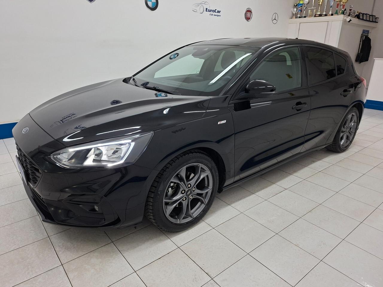 Ford Focus 1.5 EcoBlue 120cv ST-Line