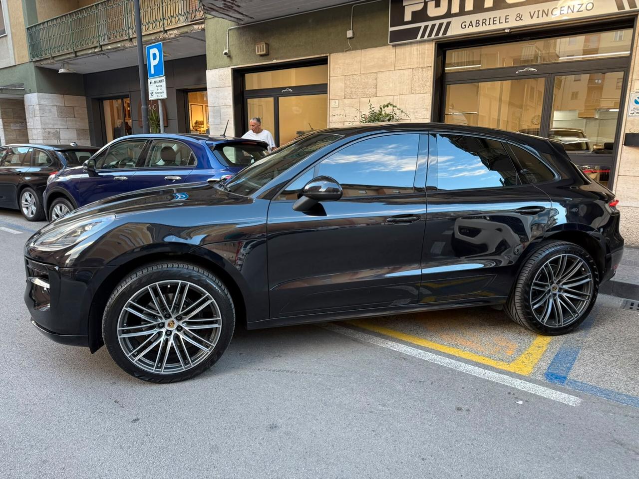 Porsche Macan 2.0 T 245cv no superbollo