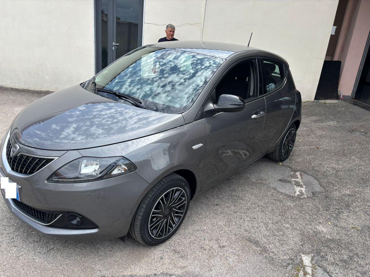 LANCIA Ypsilon 1.0 FireFly 5p.S&S Hybryd Gold