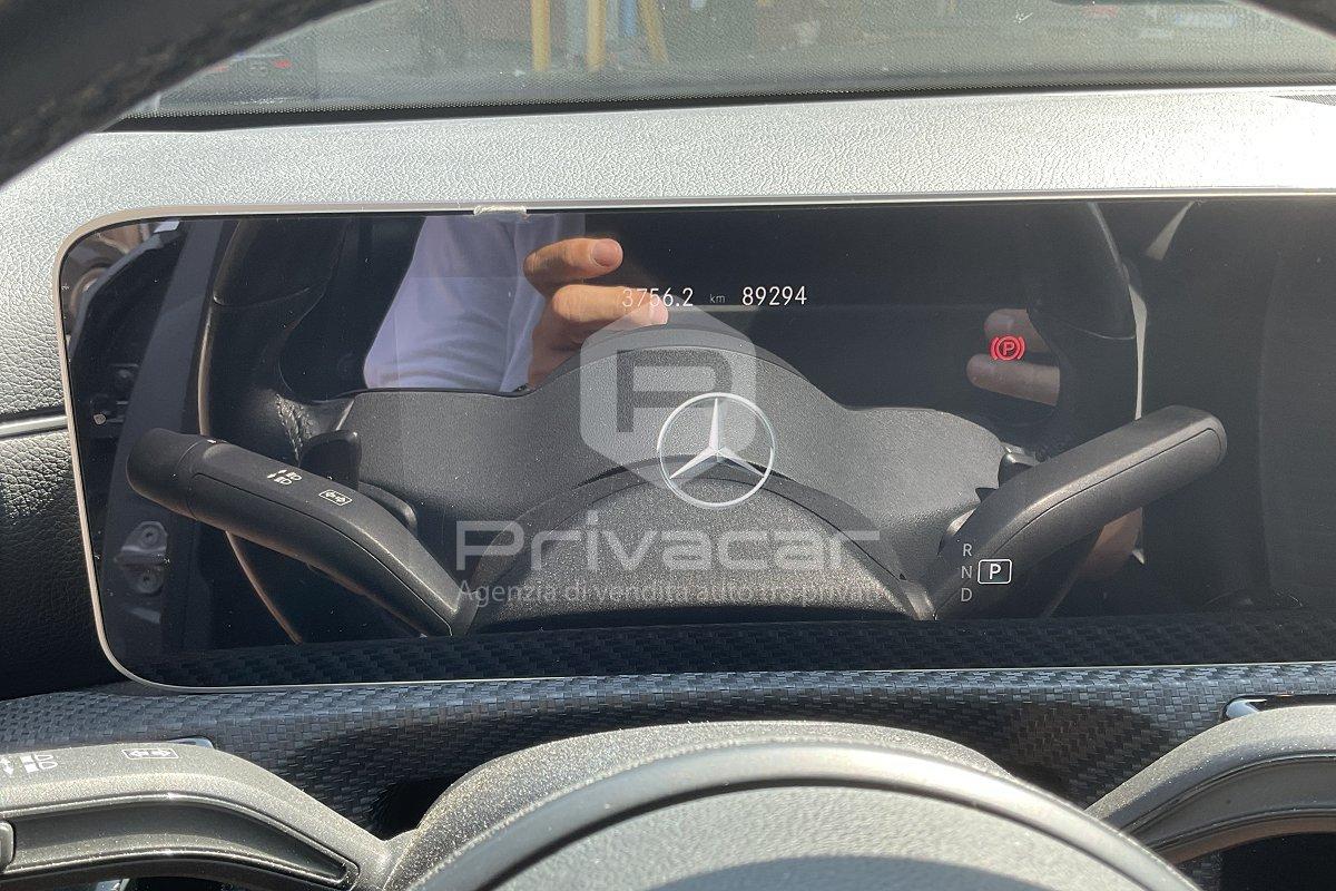 MERCEDES A 200 Automatic Business