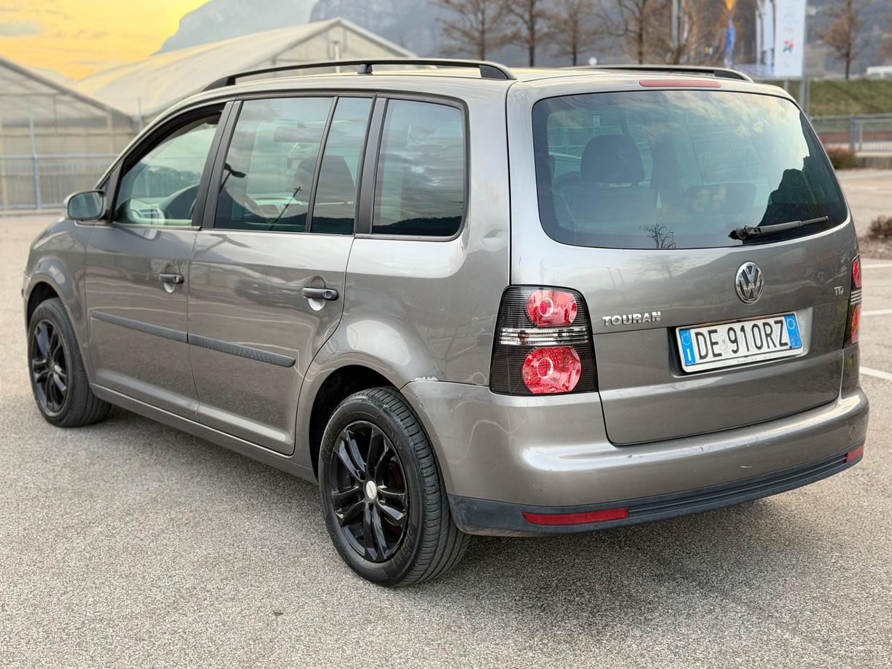 Volkswagen Touran 1.9 TDI 105CV OK NEOPATENTATI
