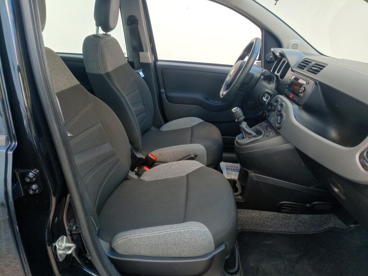 Fiat Panda 1.2 Connected by Wind