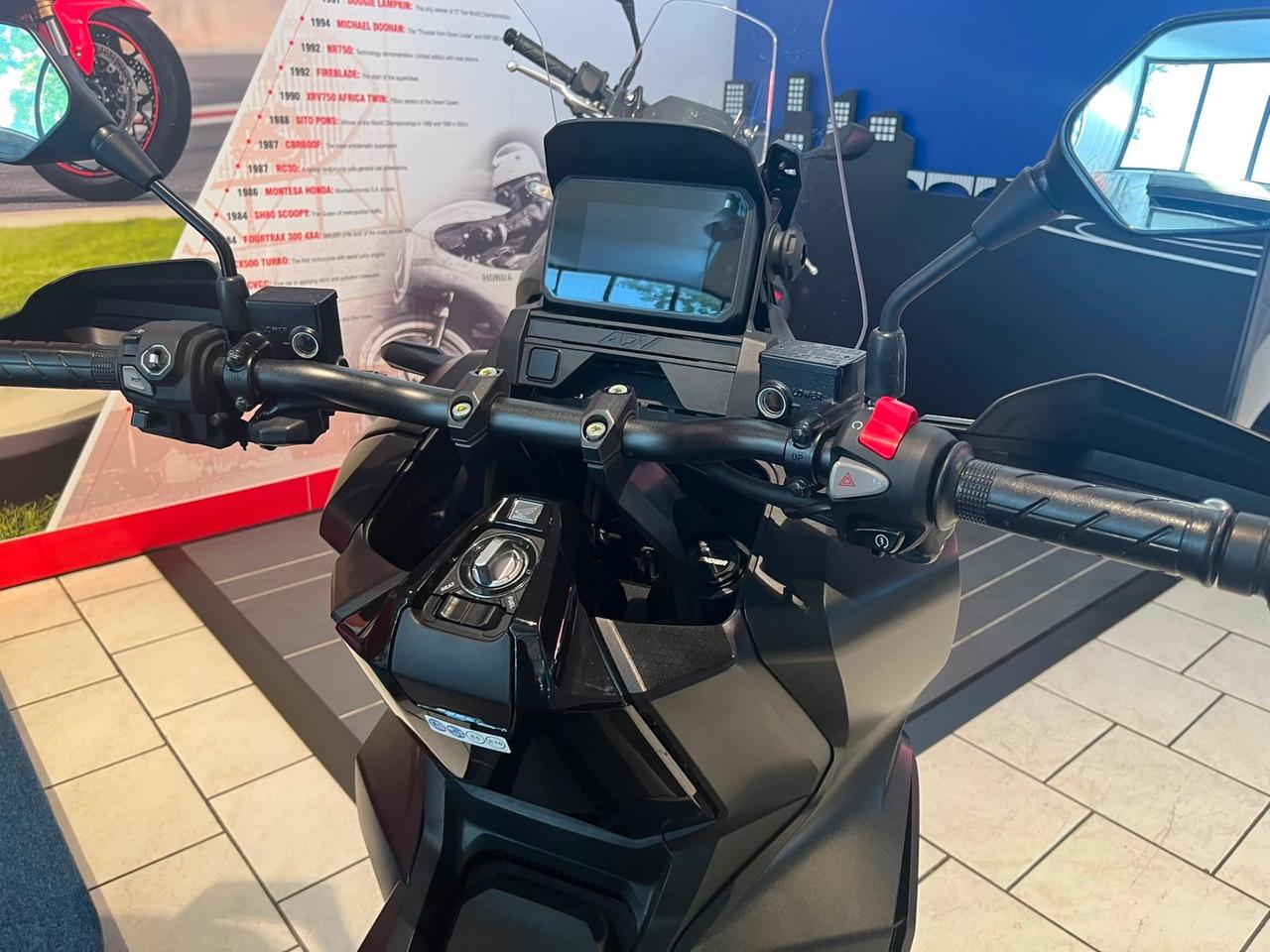 Honda ADV 350