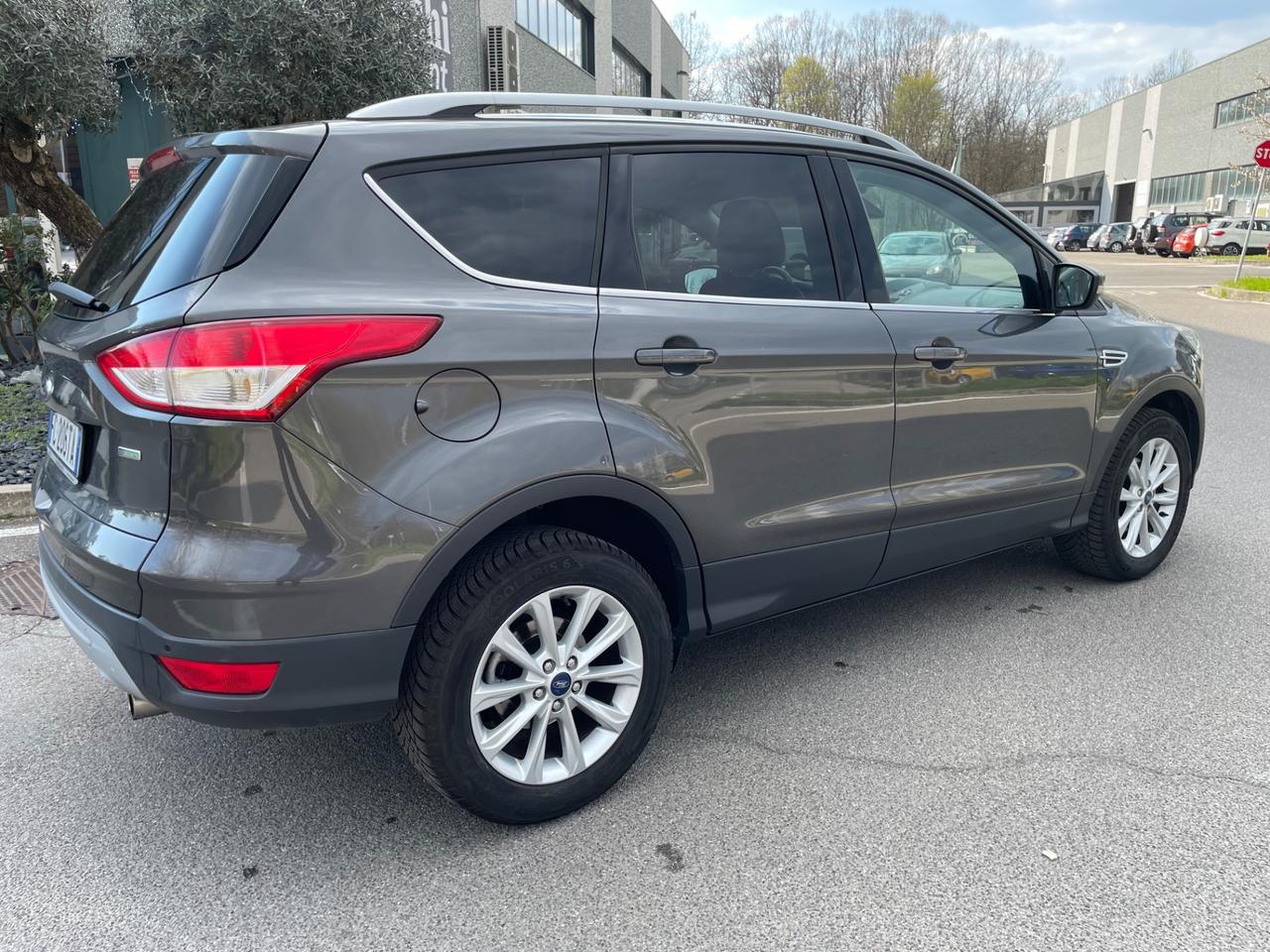 Ford Kuga 1.5 EcoBoost 120 CV S&S 2WD Titanium