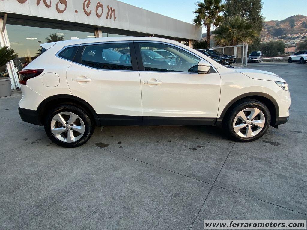 NISSAN Qashqai Visa DCT solo 71000km iva esposta