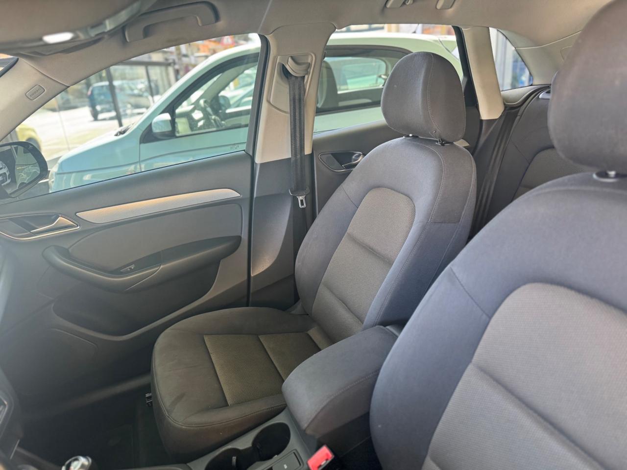 Audi Q3 2.0 TDI 177 CV quattro S tronic Business