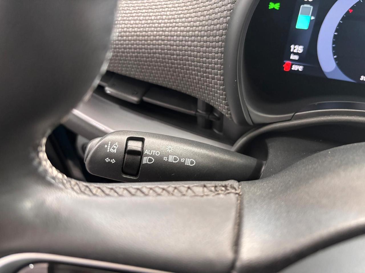FIAT 500E "LA PRIMA" 42KWH TETTO-NAVI