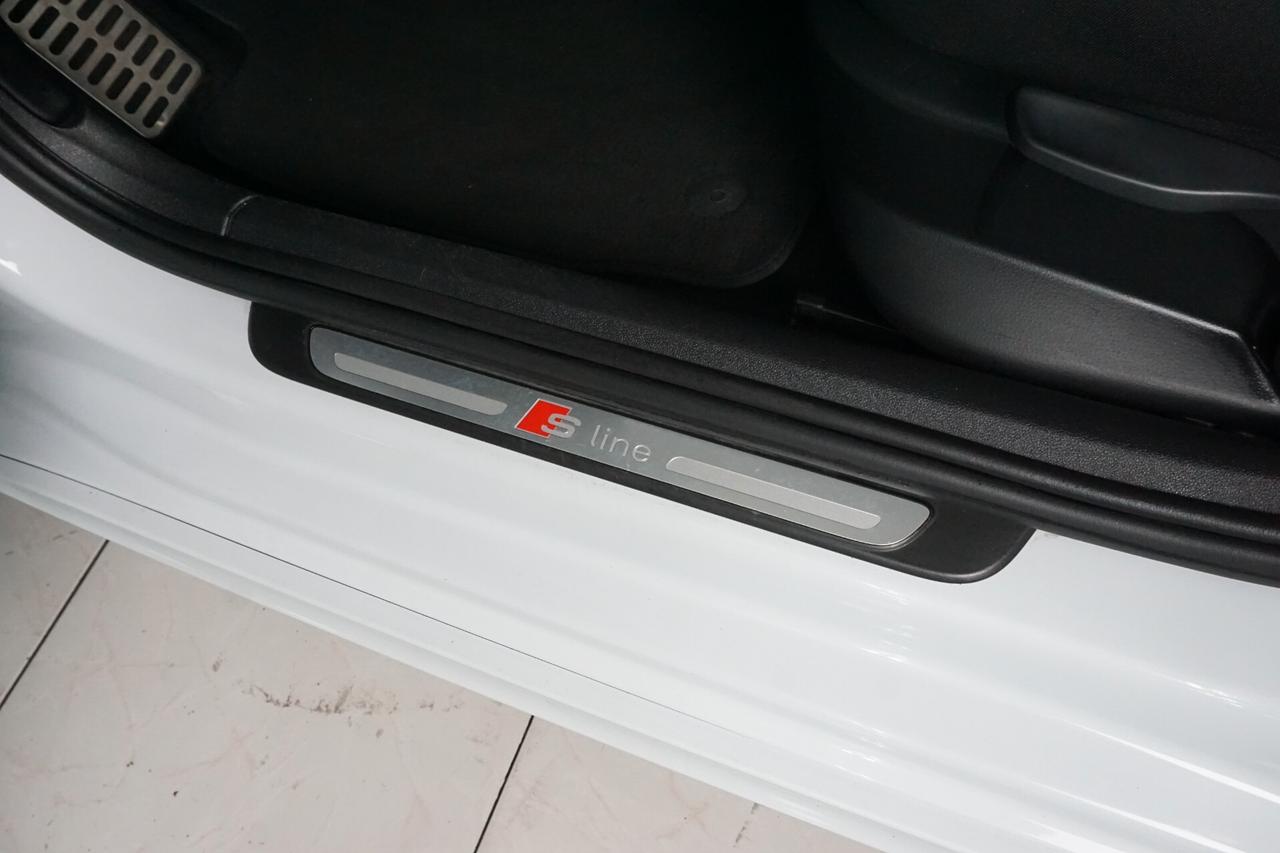 Audi A1 SPB 1.6 TDI S tronic S line edition