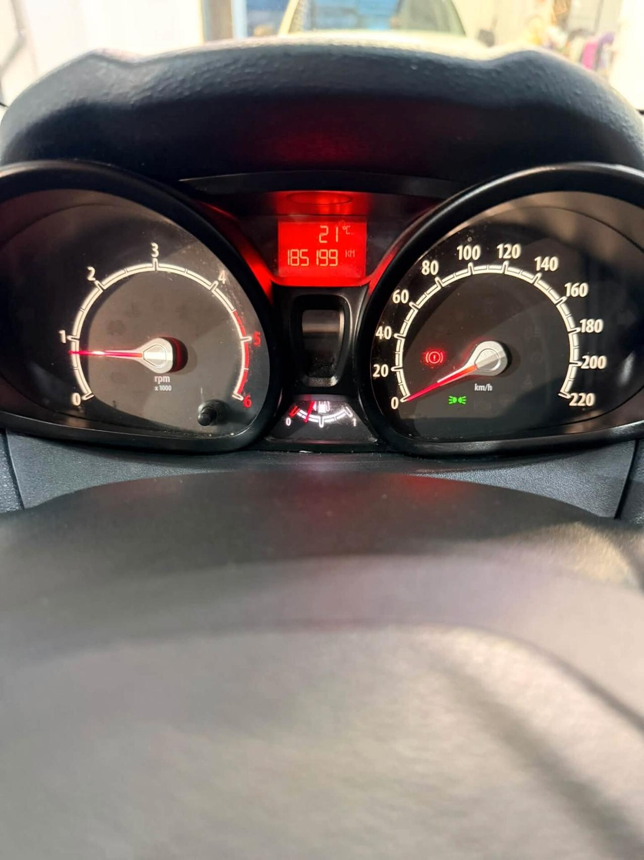 Ford Fiesta 1.4 TDCi 70CV (VENDUTA)