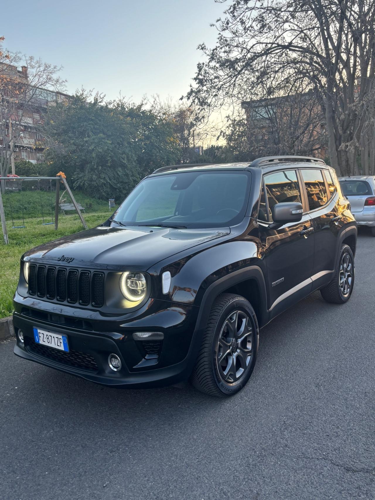 Jeep Renegade TOTAL BLACK 2020 FULL LED AUTOMATICA