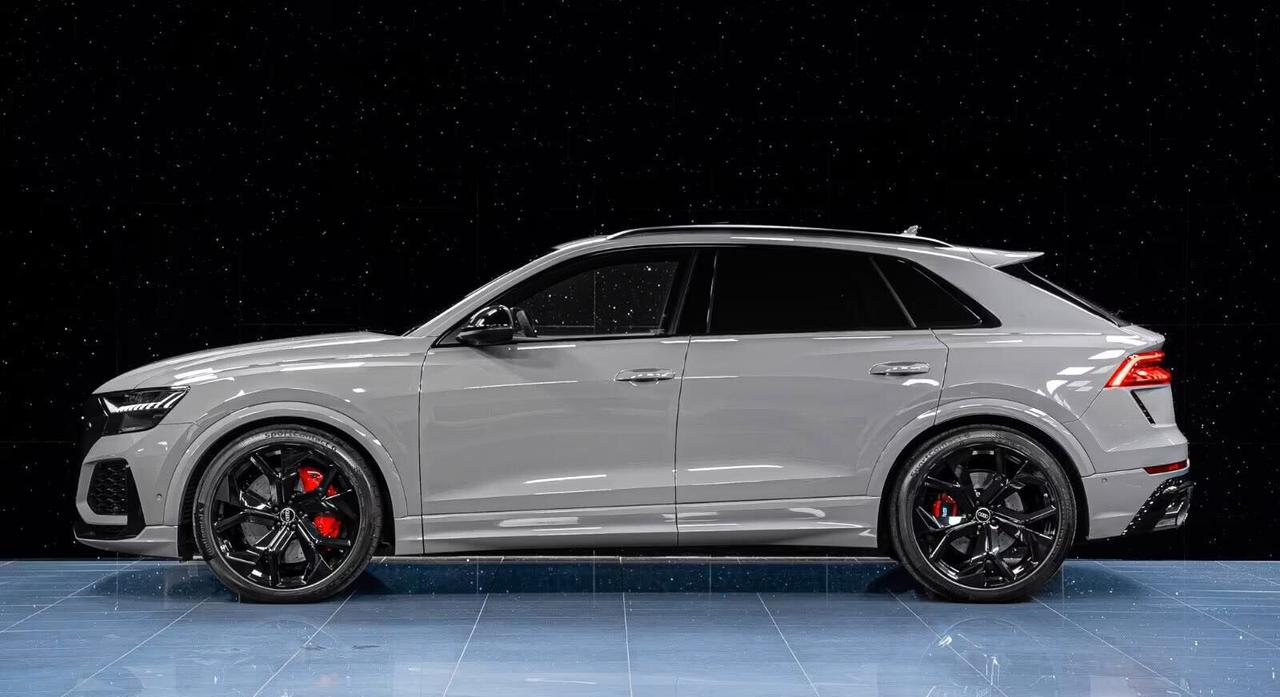 Audi RS Q8 RSQ8 Nardo 23" Pano RS-Design Sport-Exh Matrix