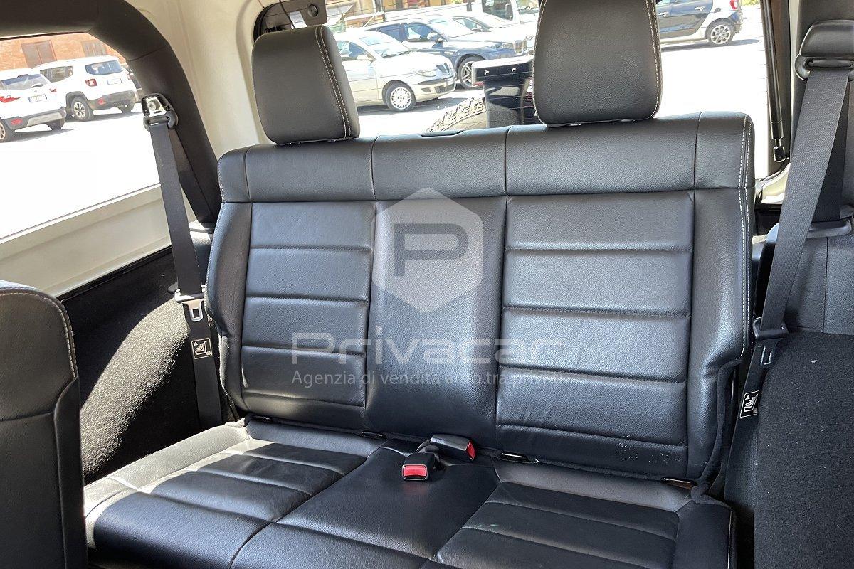 JEEP Wrangler 2.8 CRD DPF Sahara Auto