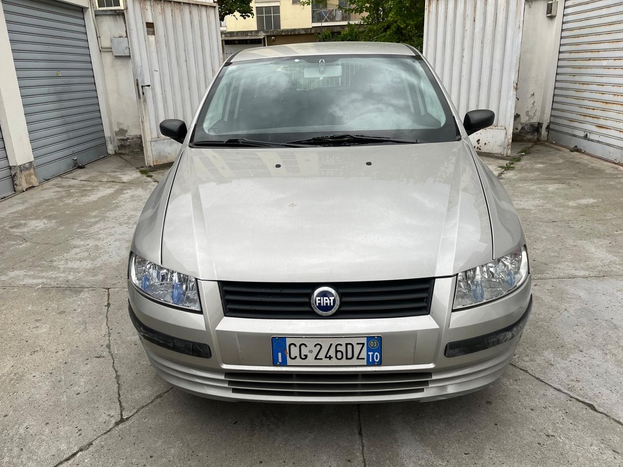 Fiat Stilo 1.6i 16V 5 porte Dynamic SOLO 40 000KM