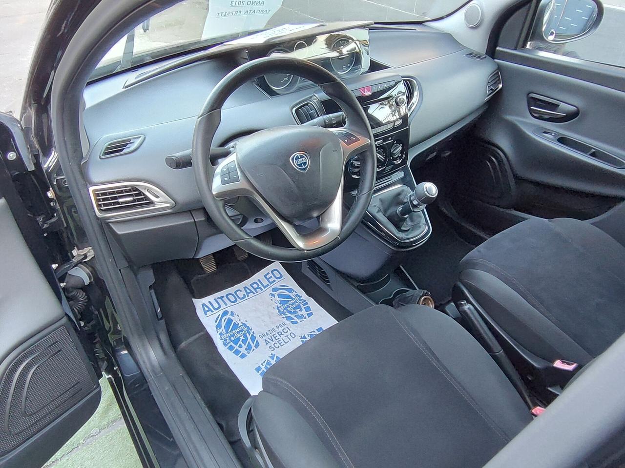 Lancia Ypsilon 1.2 BENZINA E GPL DI SERIE Ecochic Gold