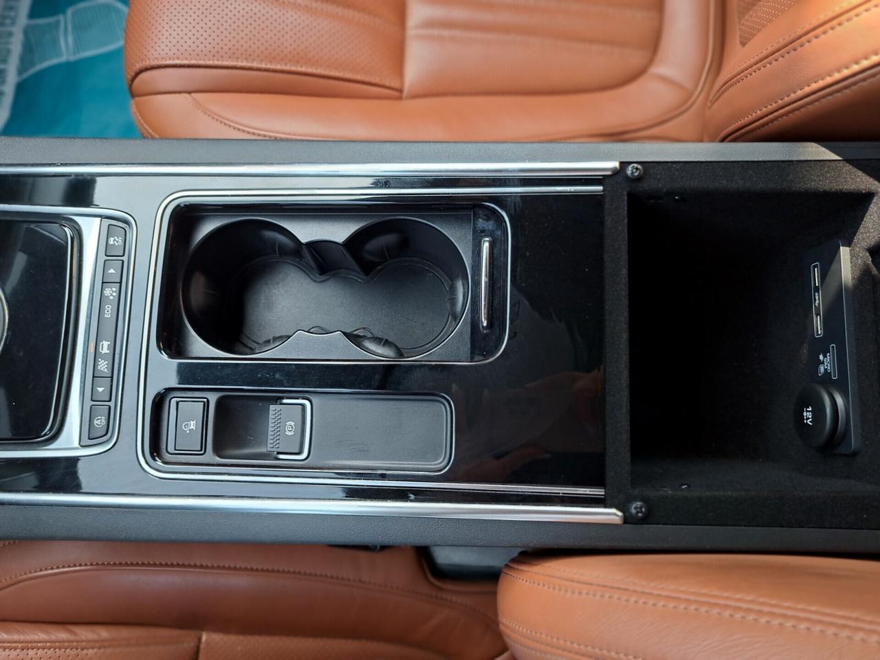 Jaguar XF 2.0 D 180 CV aut. R-Sport/FULL /FULL OPTIONAL