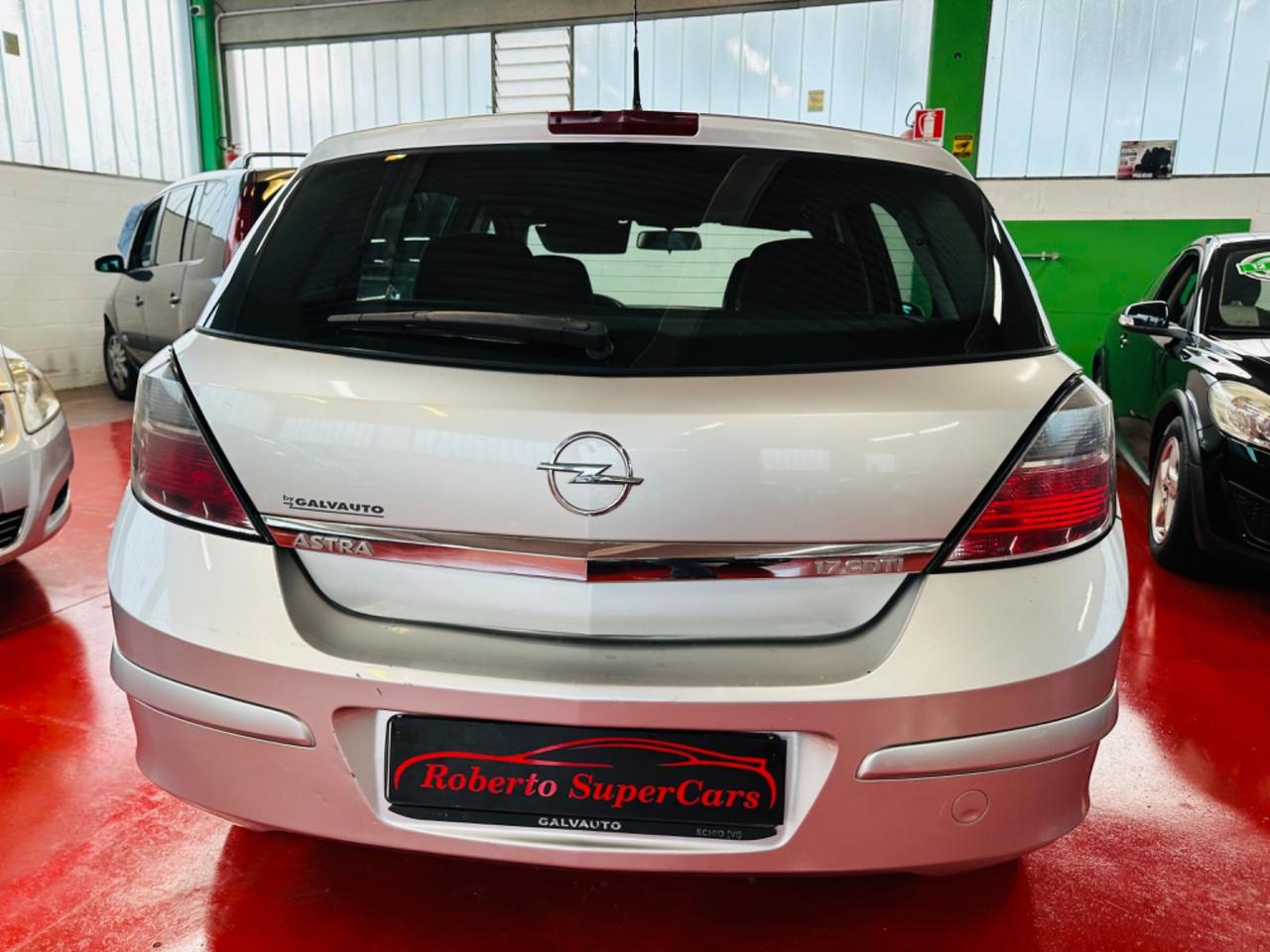 Opel Astra 1.7 CDTI 110CV 5 porte Cosmo