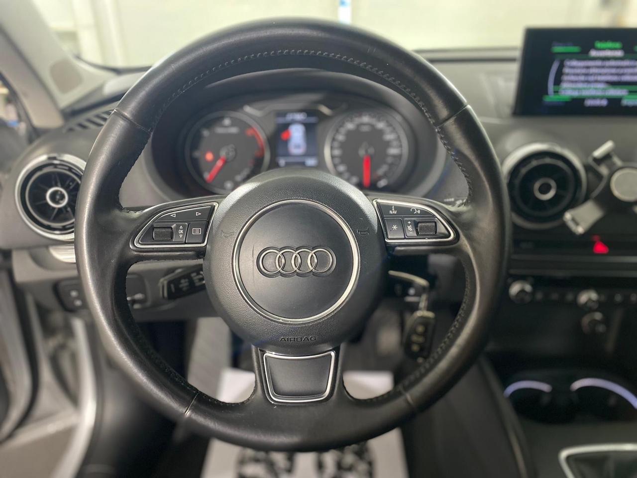 Audi A3 1.6 TDI 105 CV Ambition